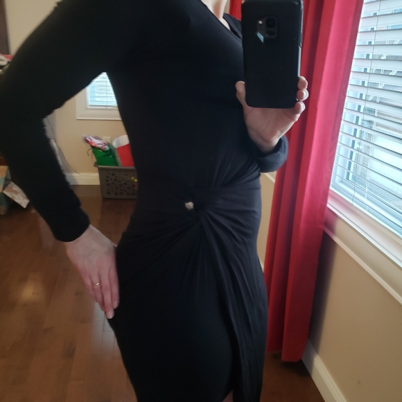 Asymmetrical Wrap Dress - Picture 4 of 9